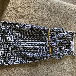 Navy and White Nine West w Yellow Belt